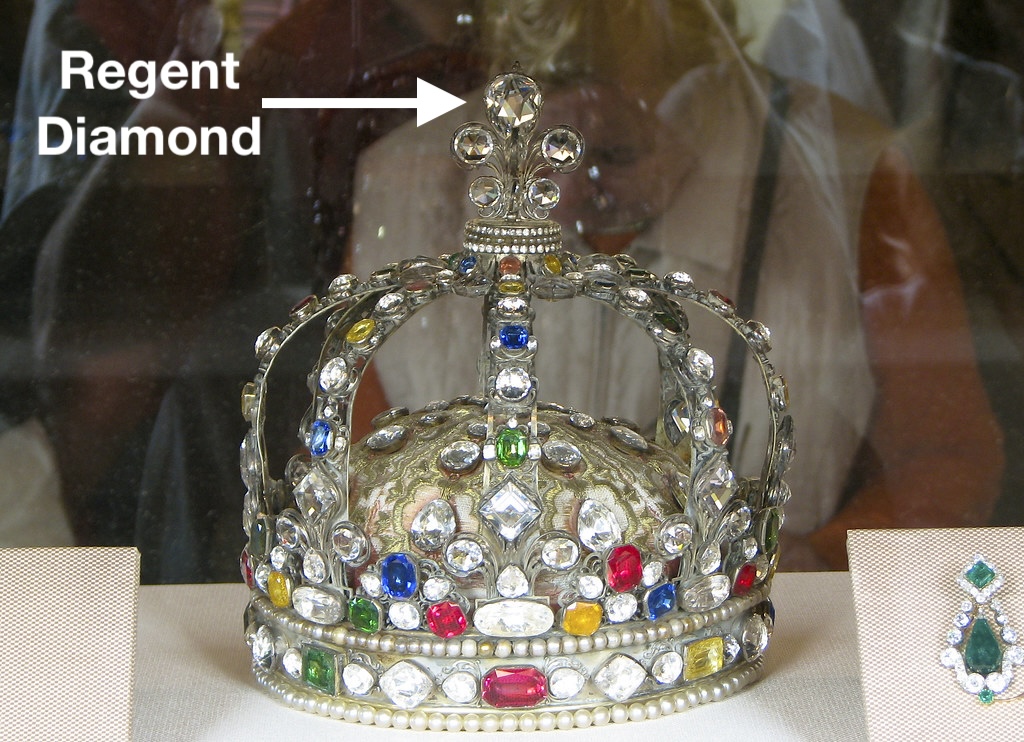 Regent Diamond at Louvre Museum in Paris Regent Diamond